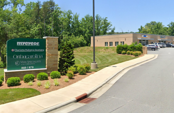 Gastonia-North-Carolina-Vascular-Surgeon-location-building-sign